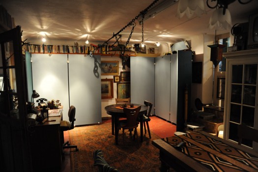 Ausstellungstellwände im Seminarraum